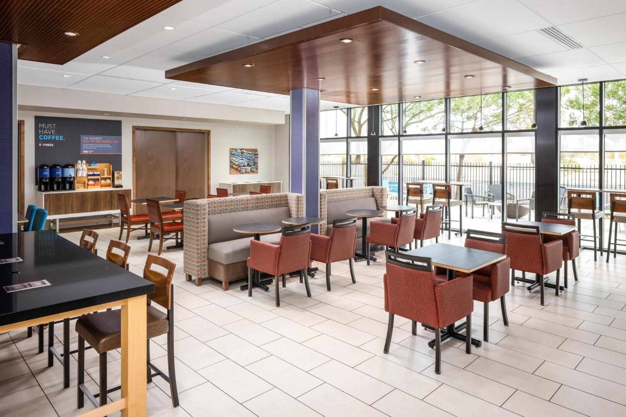 Holiday Inn Express & Suites Phoenix West - Buckeye By Ihg Exterior foto